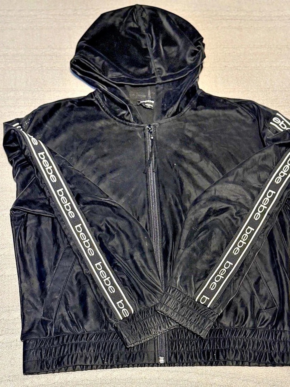 bebe Black Hooded Track Jacket Size Large Like New